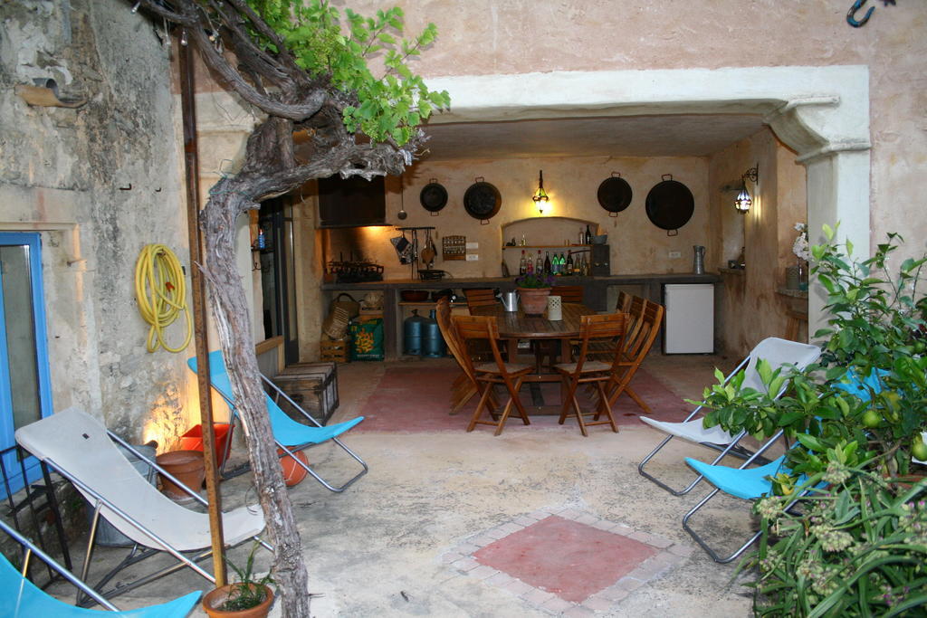 La Salamandre Bleue Vila Chantemerle-lès-Grignan Exterior foto