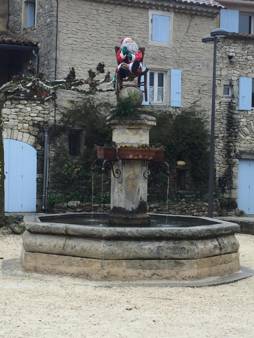 La Salamandre Bleue Vila Chantemerle-lès-Grignan Exterior foto